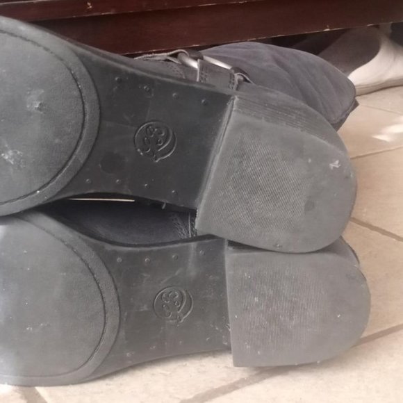 Lucky Brand, full-grain leather, tall black riding boots - Size 8 - Picture 11 of 16